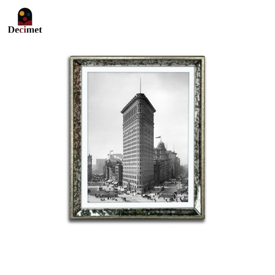 Tranh Khung Gương Loang New York 1905